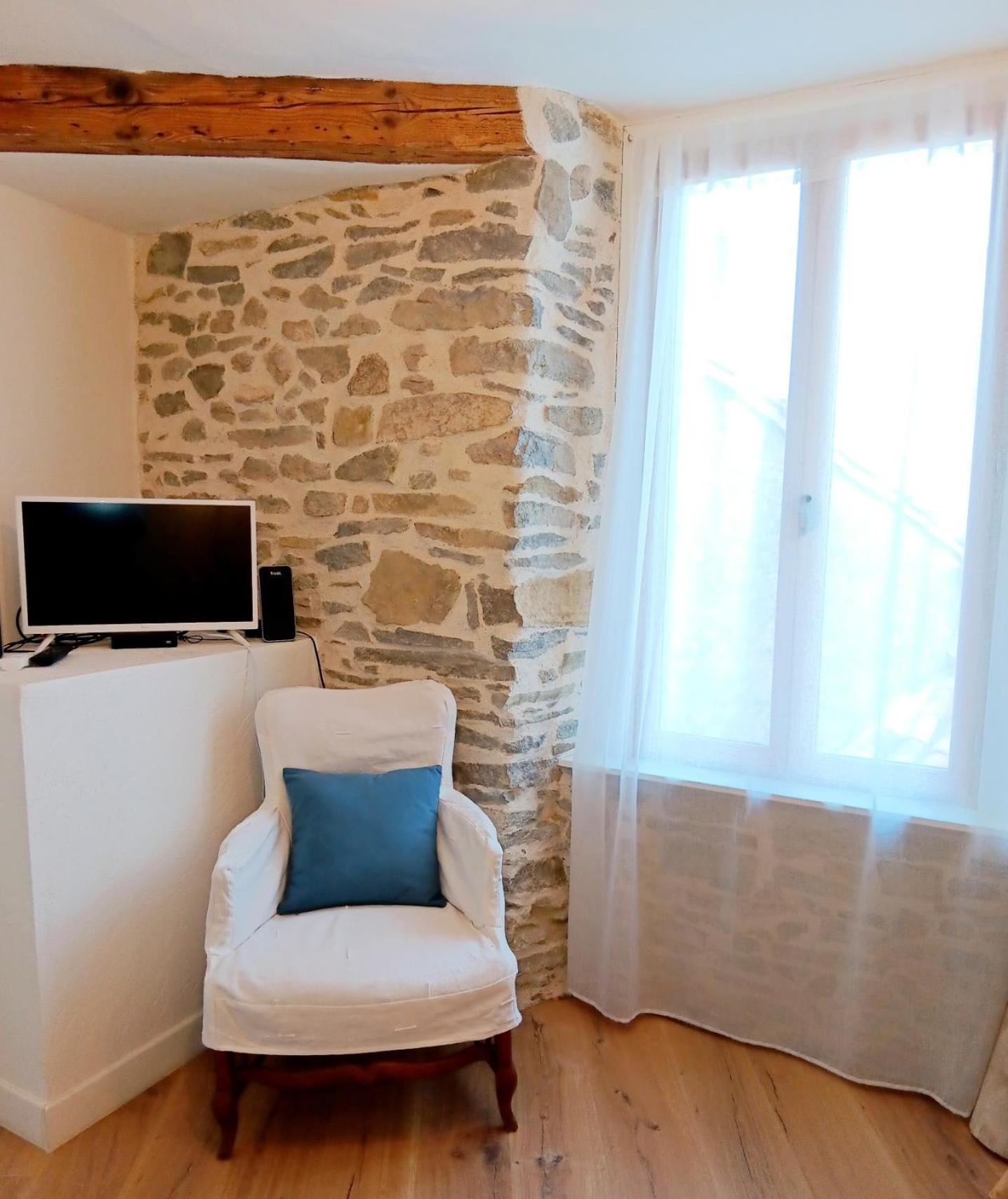 La Petite Romance - Gite 3 Etoiles Siran Exterior photo